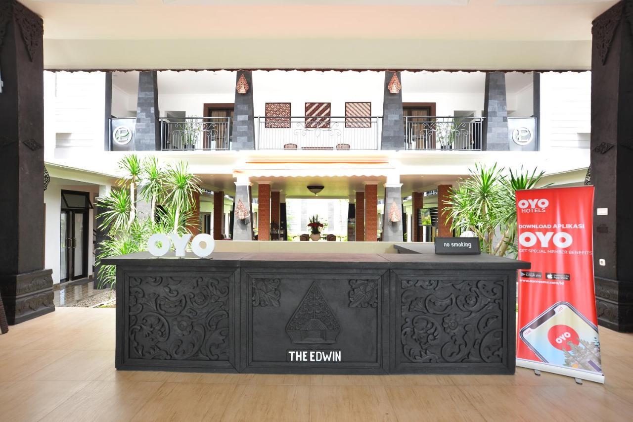 The Edwin Syariah Ngabean Exterior foto